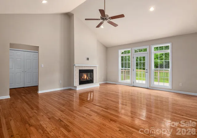 Photo 3 of Single family home for sale at 509 Shamrock Dr, Asheville, NC 28803 | MLS# 4402725 | Listing updated on 2026-09-04