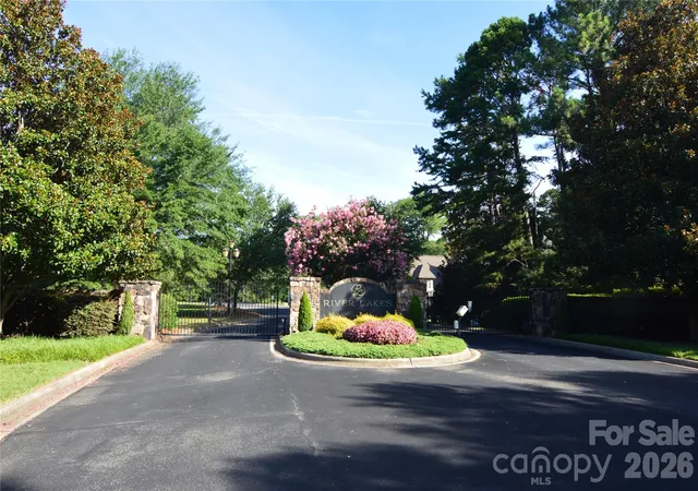 Homes for sale in Belmont, NC | 8013 Water View Dr #4, Belmont, NC 28012 | MLS# 4402747