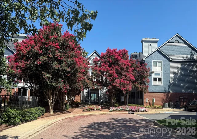 Photo 2 of Condo for sale at 525 N Graham St #2E, Charlotte, NC 28202 | MLS# 4402767 | Listing updated on 2026-08-17