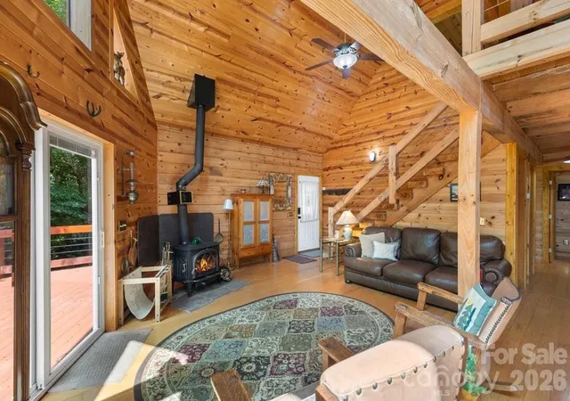 Homes for sale in Highlands, NC | 4435 Flat Mountain Rd, Highlands, NC 28741 | MLS# 4402768