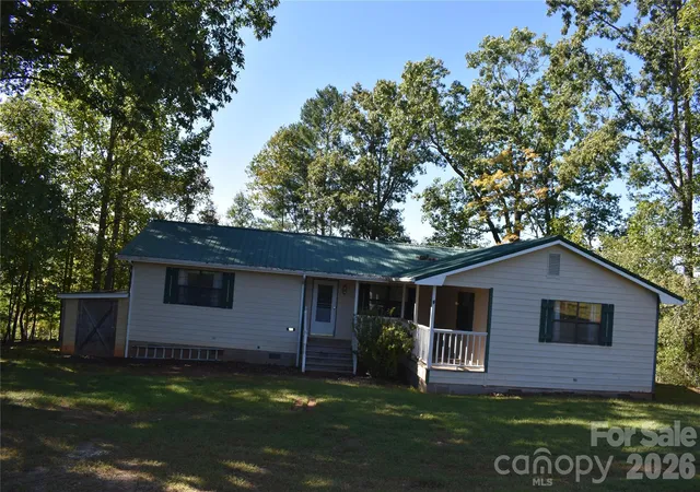 Photo 3 of Single family home for sale at 120 Woodmont Dr, Nebo, NC 28761 | MLS# 4402802 | Listing updated on 2026-10-01