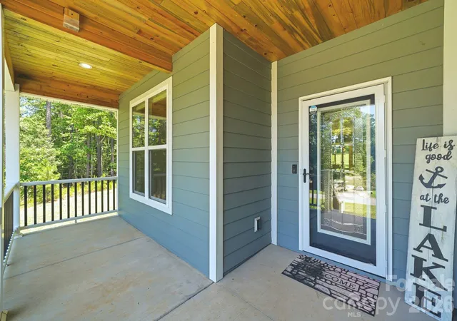 Photo 2 of Sale Pending at 4072 Barbrick St, Sherrills Ford, NC 28673 | MLS# 4402817 | Listing updated on 2026-08-23