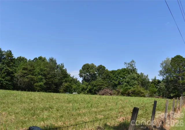 45th image of 69 Woodmont Dr, Nebo, NC 28761 | MLS# 4402837