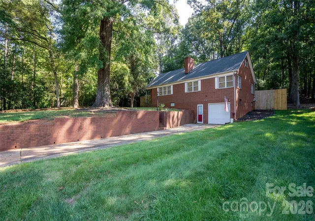 Photo 1 of Single family home for sale at 41 Elm St, Badin, NC 28009 | MLS# 4402838 | Listing updated on 2026-10-01
