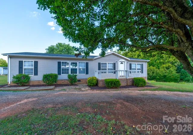 1st image of 109 Indian Creek Dr, Shelby, NC 28152 | MLS# 4402850
