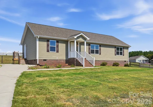 1st image of 154 Back Acres Ln, Kannapolis, NC 28081 | MLS# 4402873