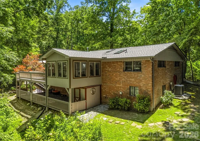 48th image of 518 Starmount Ln, Hendersonville, NC 28791 | MLS# 4402876