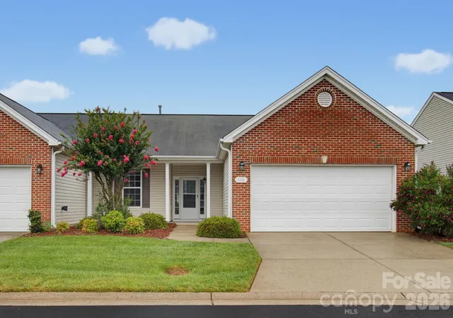 Photo 1 of Townhouse for sale at 119 Maryland Dr, Thomasville, NC 27360 | MLS# 4402884 | Listing updated on 2026-08-11