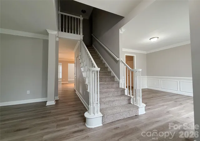 Photo 2 of Single family home for sale at 6930 Royce Ct, Charlotte, NC 28277 | MLS# 4402891 | Listing updated on 2026-10-01