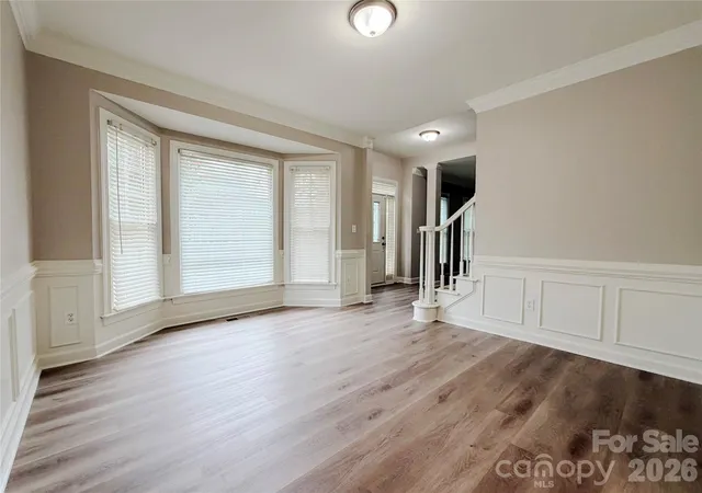 Photo 4 of Single family home for sale at 6930 Royce Ct, Charlotte, NC 28277 | MLS# 4402891 | Listing updated on 2026-10-01