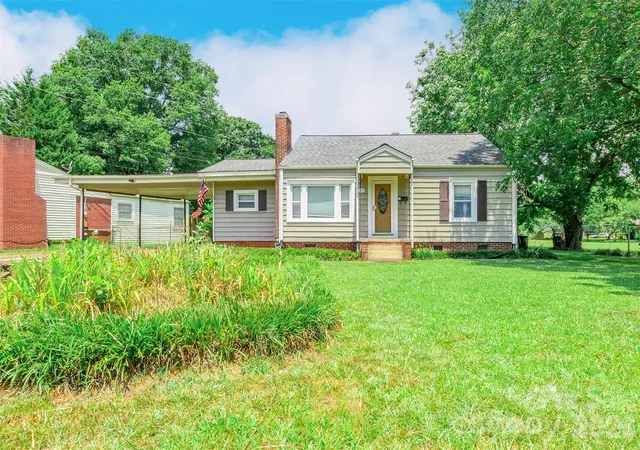 1st image of 711 Linwood Rd, Kings Mountain, NC 28086 | MLS# 4402898