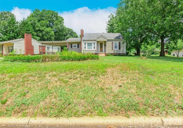 3rd image of 711 Linwood Rd, Kings Mountain, NC 28086 | MLS# 4402898