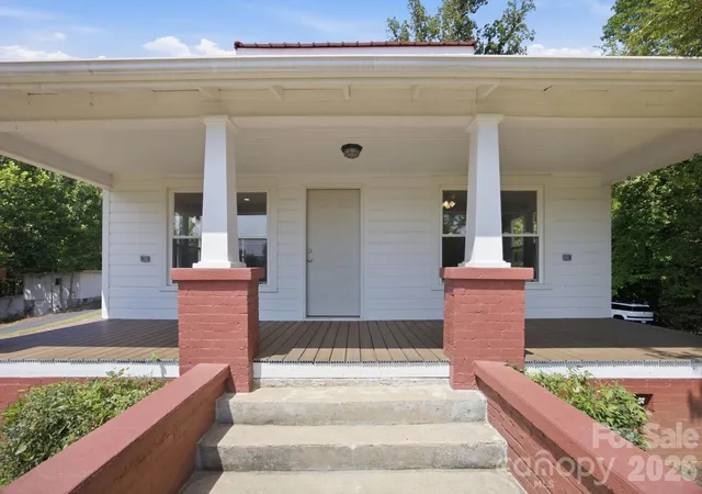 Photo 3 of Single family home for sale at 661 Lenoir Rd, Morganton, NC 28655 | MLS# 4402900 | Listing updated on 2026-08-22