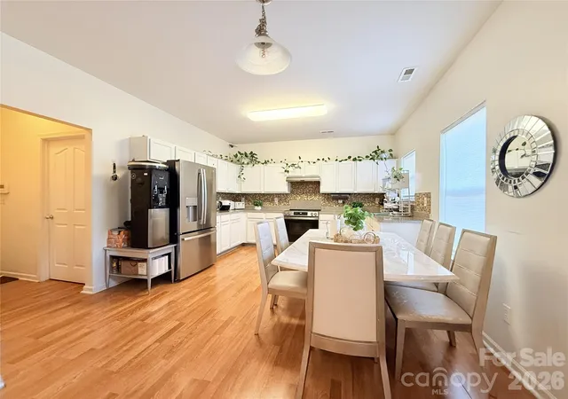 5th image of 8703 Earthenware Dr, Charlotte, NC 28269 | MLS# 4402964