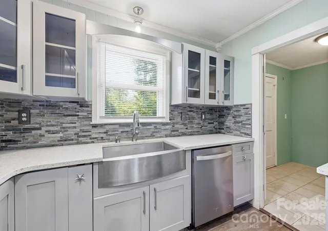 Photo 4 of Single family home for sale at 355 Swink Ave, Salisbury, NC 28147 | MLS# 4402977 | Listing updated on 2026-08-27