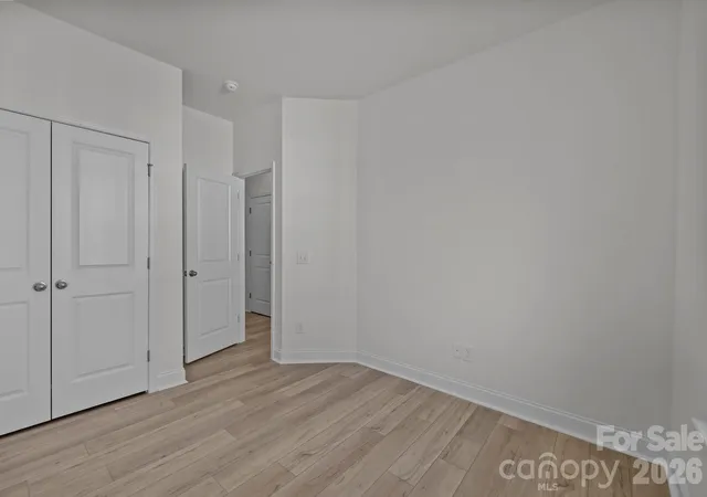 4th image of 3011 Pointe Town Dr, Charlotte, NC 28208 | MLS# 4403013