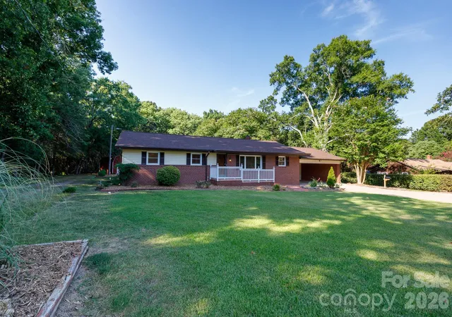 Photo 3 of Single family home for sale at 756 Old Richburg Rd, Chester, SC 29706 | MLS# 4403019 | Listing updated on 2026-09-04