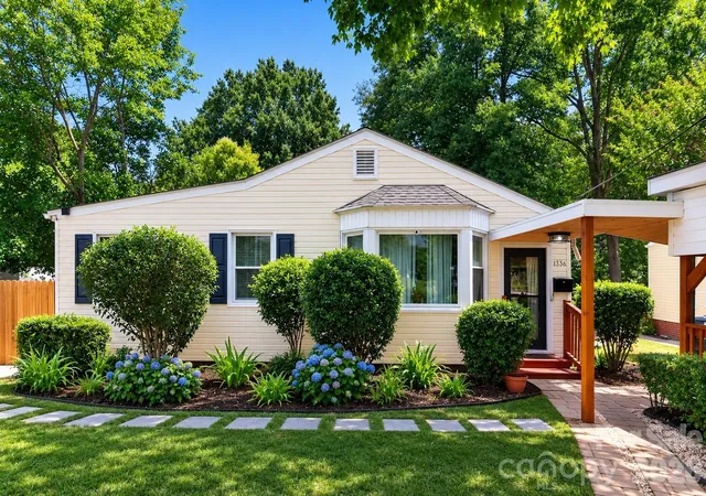 Photo 1 of Single family home for sale at 1336 Parkview Cir, Salisbury, NC 28144 | MLS# 4403032 | Listing updated on 2026-09-24