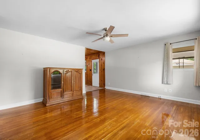 Photo 3 of Single family home for sale at 704 4th Street SW, Conover, NC 28613 | MLS# 4403036 | Listing updated on 2026-09-19