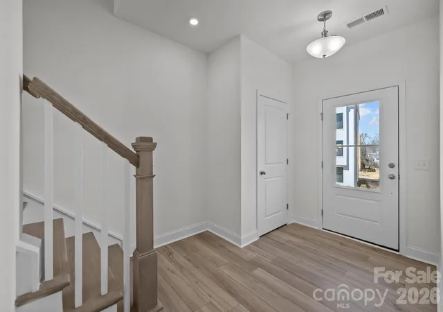 2nd image of 3027 Pointe Town Dr, Charlotte, NC 28208 | MLS# 4403039