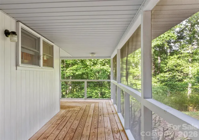 Photo 2 of Single family home for sale at 144 Florida Hl Dr, Green Mountain, NC 28740 | MLS# 4403040 | Listing updated on 2026-07-25