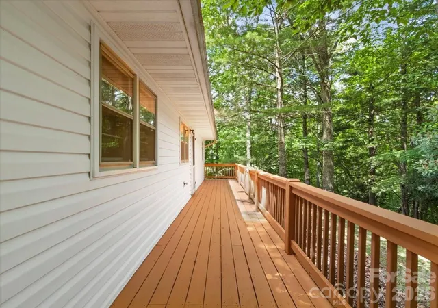 Photo 3 of Single family home for sale at 198 Florida Hill Dr, Green Mountain, NC 28740 | MLS# 4403043 | Listing updated on 2026-08-23