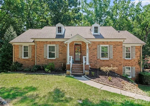image of 8537 Furrier Dr, Charlotte, NC 28270 | MLS# 4403046