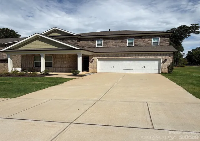 1st image of 5002 Kinsbridge Dr, Mint Hill, NC 28227 | MLS# 4403063