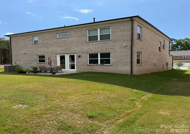 5th image of 5002 Kinsbridge Dr, Mint Hill, NC 28227 | MLS# 4403063