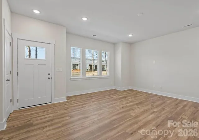 Photo 3 of Townhouse for sale at 442 Shasta St #5403, Gastonia, NC 28052 | MLS# 4403068 | Listing updated on 2026-10-05