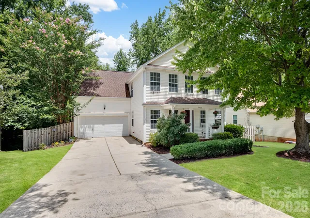 Photo 2 of Single family home for sale at 9406 Golden Pond Dr, Charlotte, NC 28269 | MLS# 4403076 | Listing updated on 2026-09-01