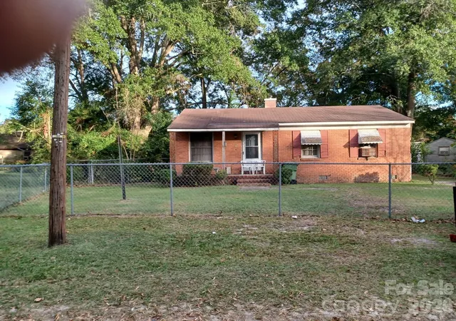 9th image of 806 Brunson St, Florence, SC 29506 | MLS# 4403077