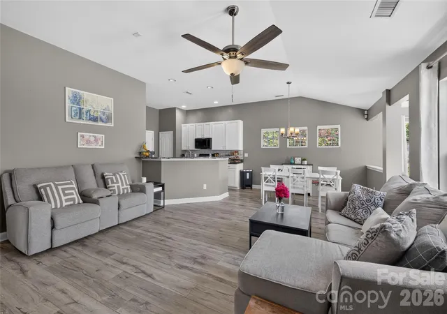 Photo 3 of Single family home for sale at 110 Humbold Pl, Mooresville, NC 28115 | MLS# 4403086 | Listing updated on 2026-08-26