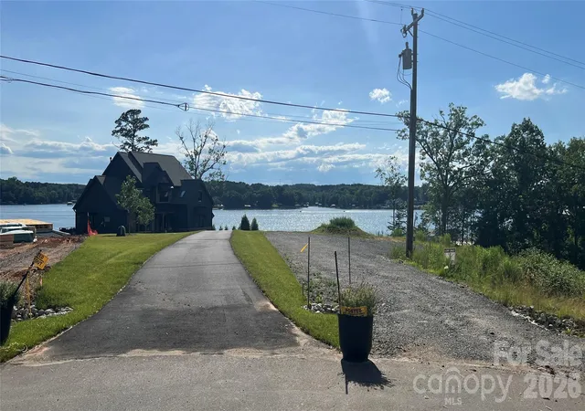 4th image of 13742 Petworth Ct, Charlotte, NC 28278 | MLS# 4403091