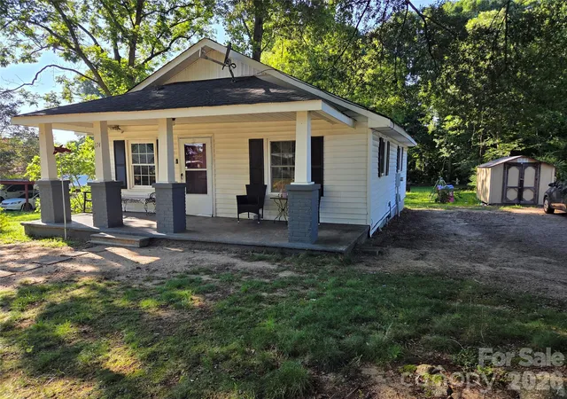 Photo 1 of Single family home for sale at 174 Cannon Ave Nw, Concord, NC 28025 | MLS# 4403096 | Listing updated on 2026-07-17