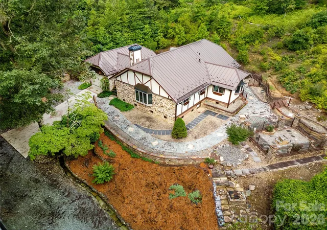 Photo 1 of Single family home for sale at 275 Hubbard Holw Rd, Rosman, NC 28772 | MLS# 4403105 | Listing updated on 2026-08-05