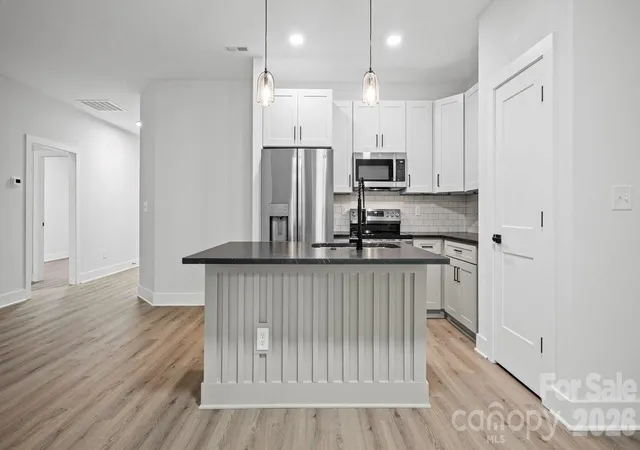 4th image of 105 Falls St, Kings Mountain, NC 28086 | MLS# 4403142