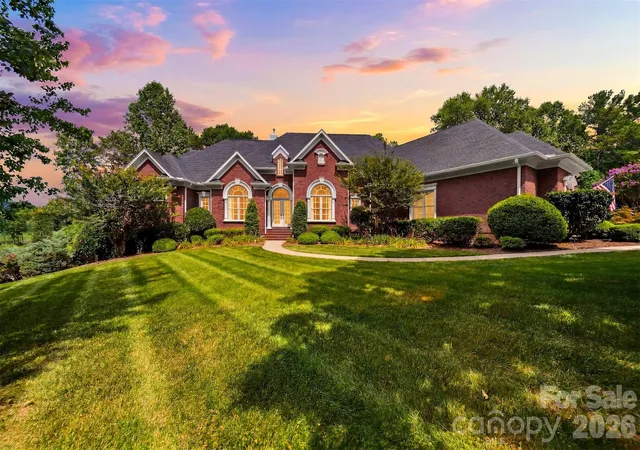 1st image of 3745 Pinecrest Dr Ne, Hickory, NC 28601 | MLS# 4403164