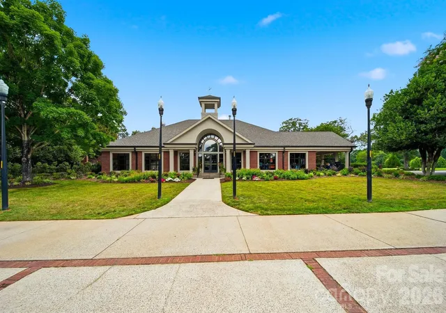 48th image of 3745 Pinecrest Dr Ne, Hickory, NC 28601 | MLS# 4403164