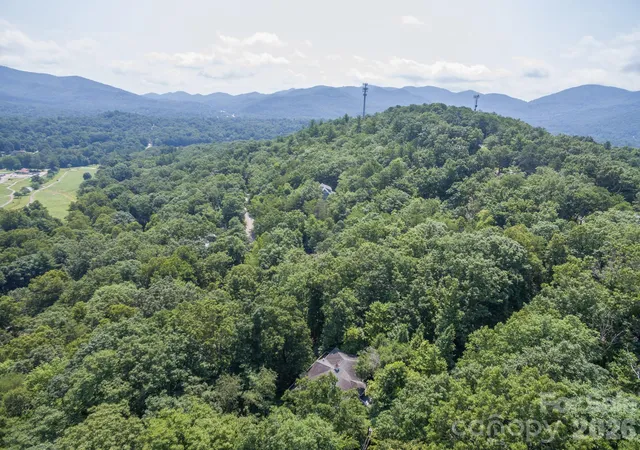 3rd image of 275 Allen Mountain Dr, Black Mountain, NC 28711 | MLS# 4403183