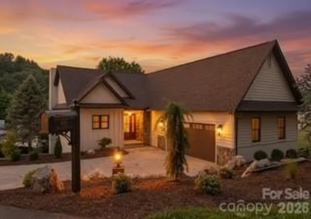 Photo 5 of Single family home for sale at 643 W Landing Dr, Jefferson, NC 28640 | MLS# 4403187 | Listing updated on 2026-09-03