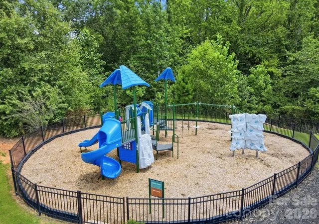 48th image of 9815 Caledenia Dr, Huntersville, NC 28078 | MLS# 4403205