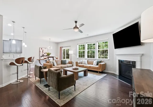 Photo 3 of Single family home for sale at 9815 Caledenia Dr, Huntersville, NC 28078 | MLS# 4403205 | Listing updated on 2026-10-03