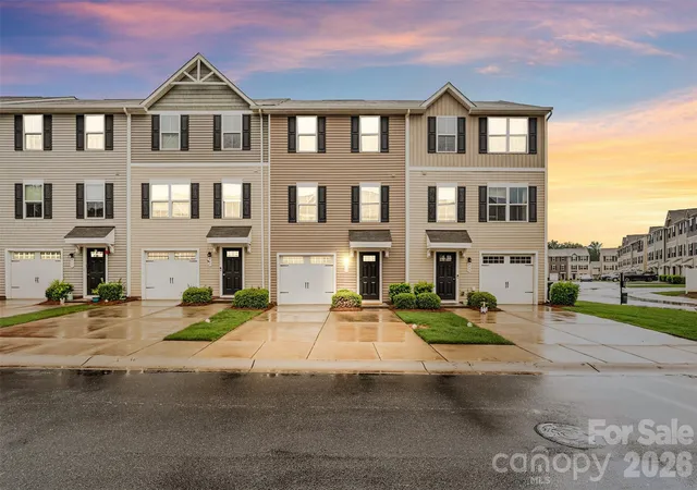 2nd image of 907 Taybyn Rd, Fort Mill, SC 29715 | MLS# 4403213