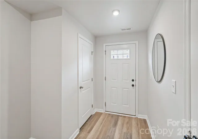 Photo 2 of Townhouse for sale at 907 Taybyn Rd, Fort Mill, SC 29715 | MLS# 4403213 | Listing updated on 2026-10-12