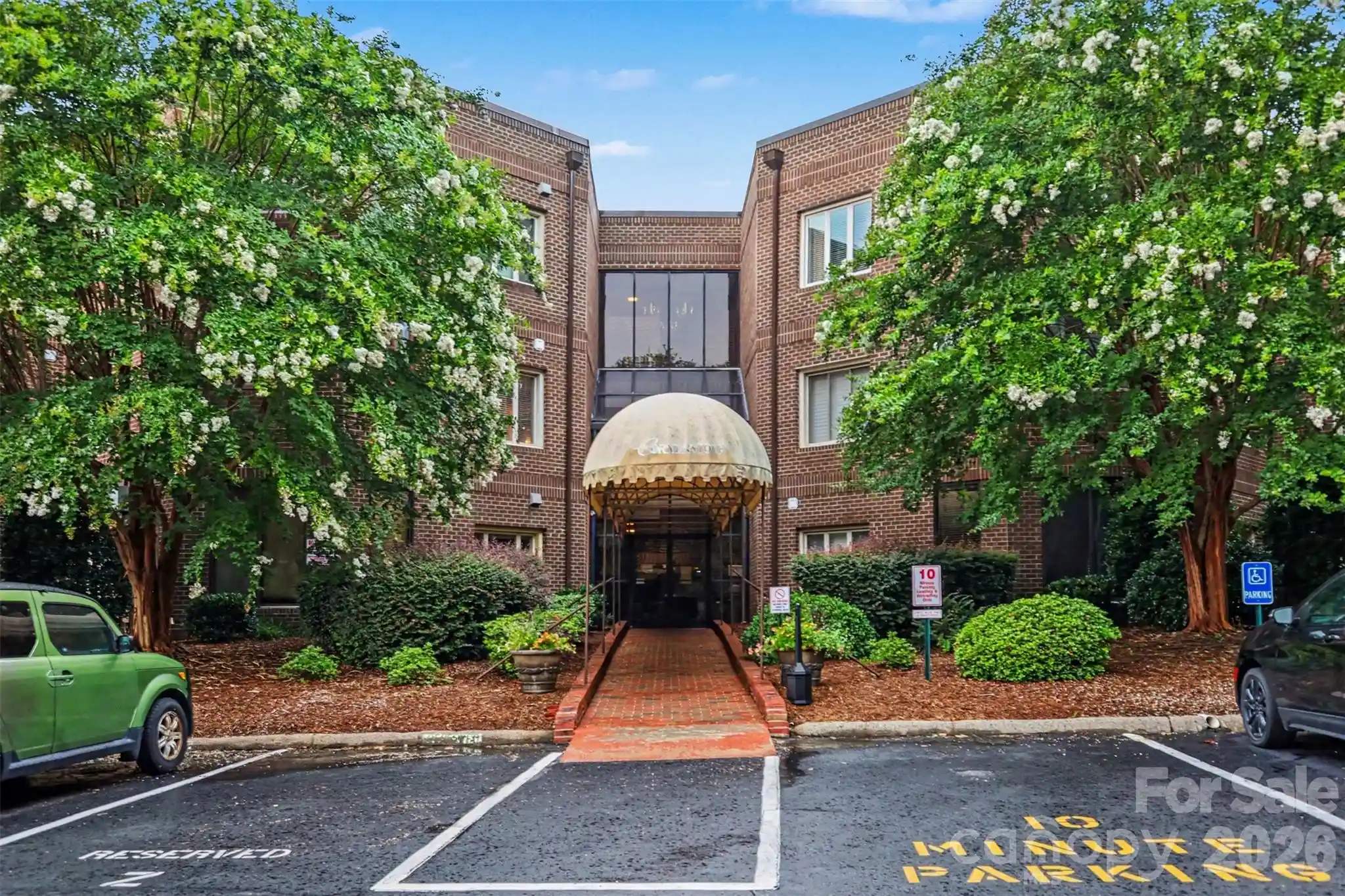 Listing Photo 1 - Condo for sale in 84 Lake Concord Rd Ne located at 84 Lake Concord Rd Ne, Concord, NC 28025 - Unit 84 Lake Concord Rd NE