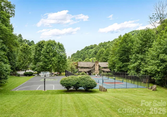 Photo 38 of Single family home for sale at 38 Bee Tree Ln, Mars Hill, NC 28754 | MLS# 4403271 | Listing updated on 2026-08-24