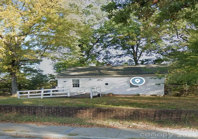 Photo 3 of Single family home for sale at 1336 Norris Ave, Charlotte, NC 28206 | MLS# 4403283 | Listing updated on 2026-07-23
