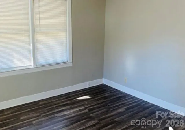 Photo 3 of Single family home for sale at 1336 Norris Ave, Charlotte, NC 28206 | MLS# 4403283 | Listing updated on 2026-07-23