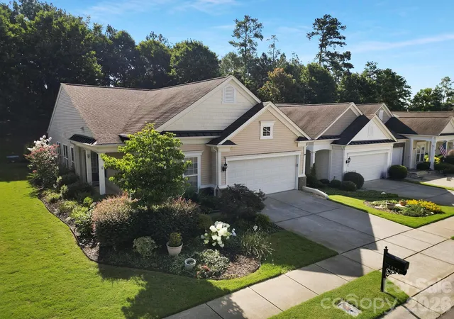 1st image of 1028 Sweetleaf Dr, Fort Mill, SC 29707 | MLS# 4403290